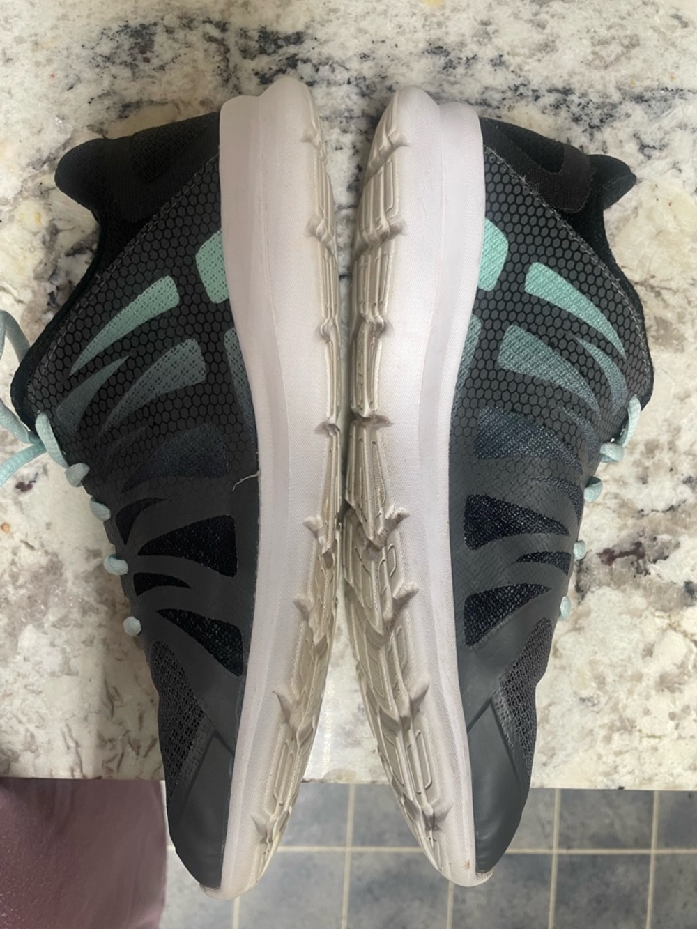 Charcoal Lace-Up Women's size 9 Athletic Sneakers - Fila - Picture 2 of 8